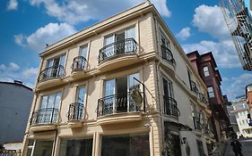 Basileus Otel